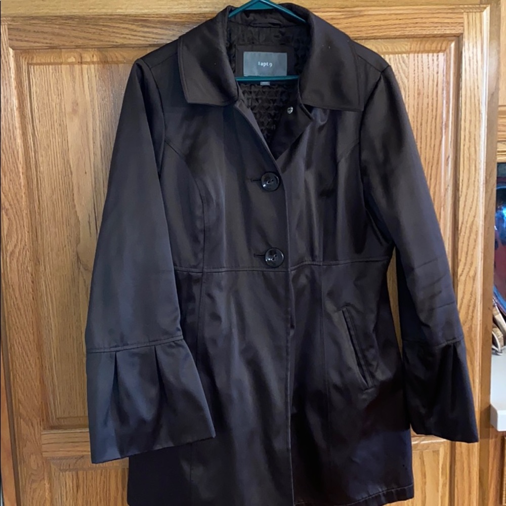 Trench/dress coat
